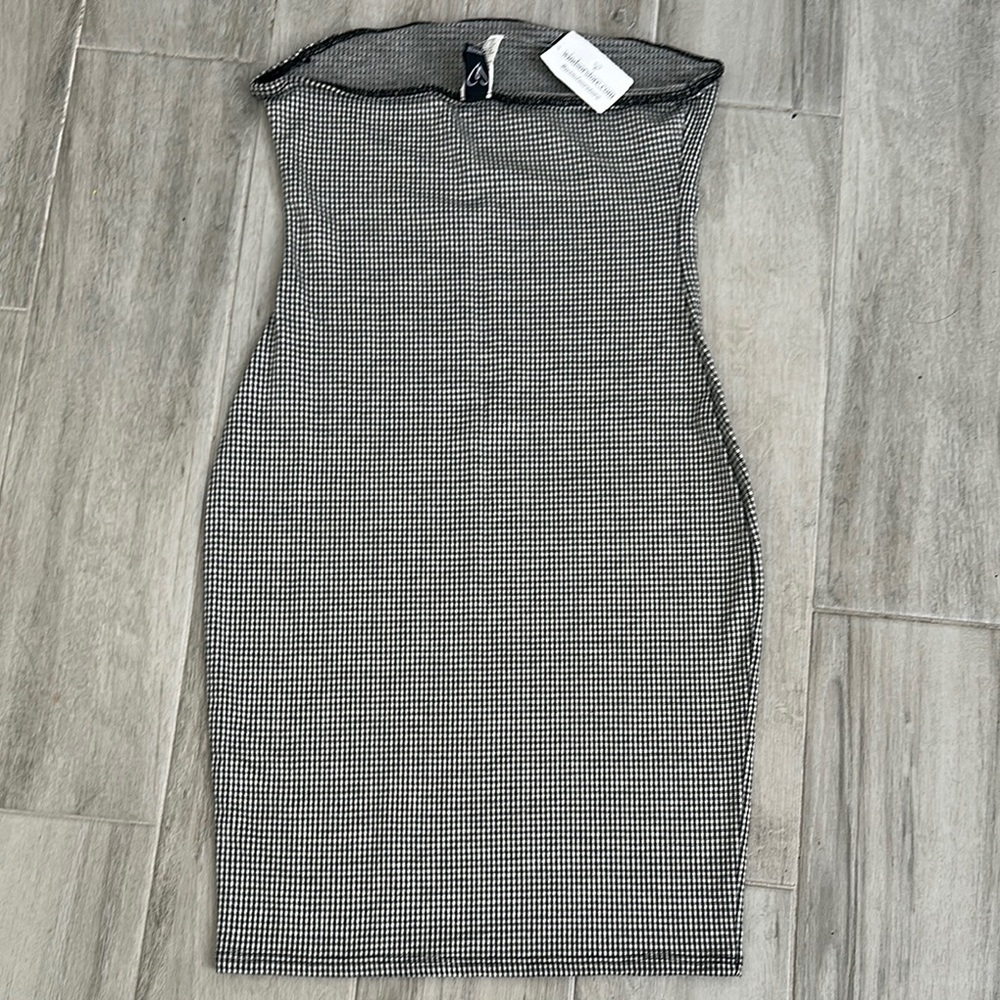 Windsor Strapless Dress - Picture 7 of 7